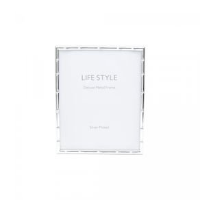 Cesta-Oval-de-Rattan-Plastico-24cm-x-17cm-x-7cm-Lyor