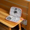 Organizador-de-Cabo-24cm-x-3cm-x-17cm-Rosa-Poliester-Lyor