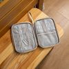 Organizador-de-Cabo-24cm-x-3cm-x-17cm-Bege-Poliester-Lyor