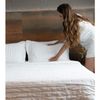 Colcha-Matelasse-Saphira-Casal-e-2-Porta-Travesseiros-Toque-300-Fios-Branco-Microfibra-Lyor
