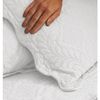 Colcha-Matelasse-Arabeske-Queen-com-2-Porta-Travesseiros-Branco-Microfibra-Lyor